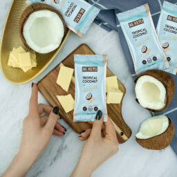 Keto-Bar-Tropical-Coconut2.jpg Keto Baton - Kokos & Biała Czekolada 40g