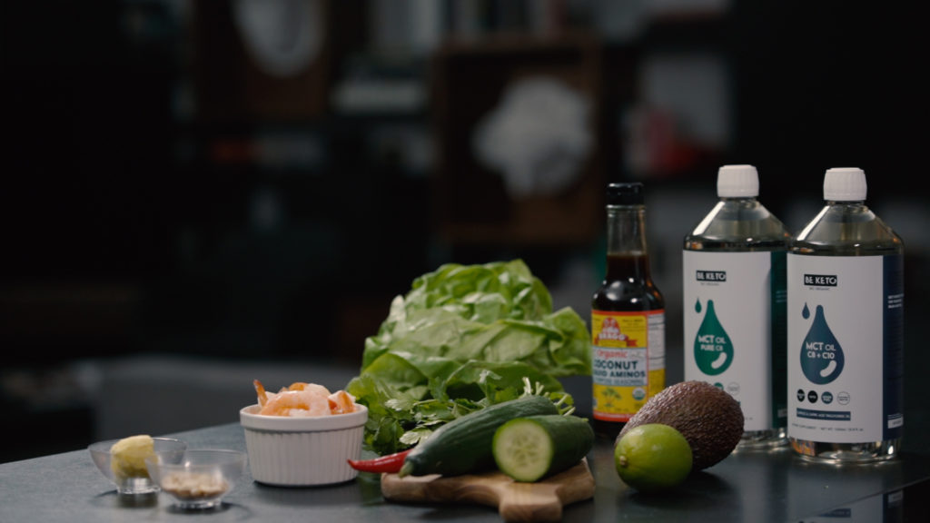 Tajskie wrapy z salaty z krewetkami2